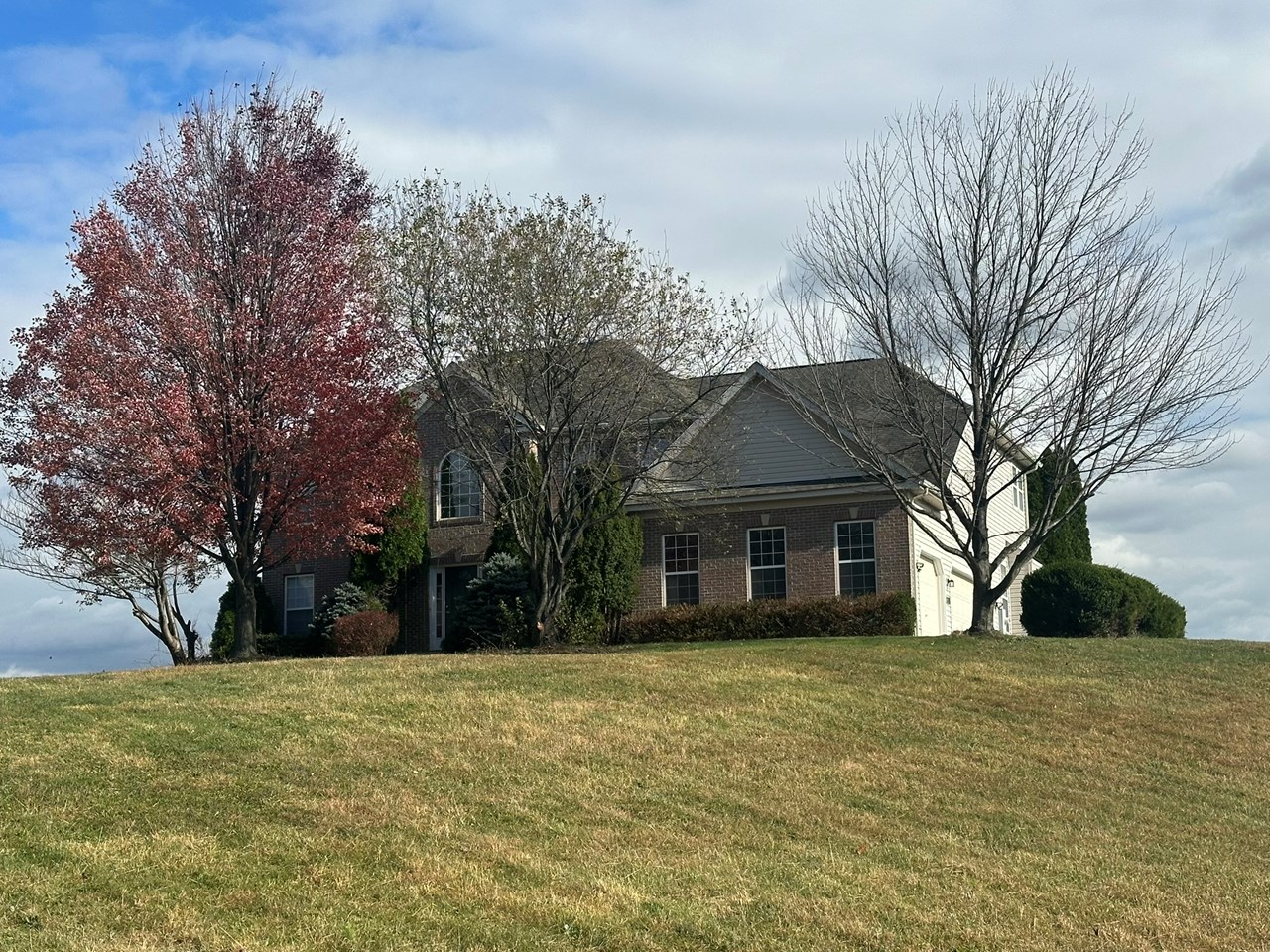 1205 Summerswood Dr.